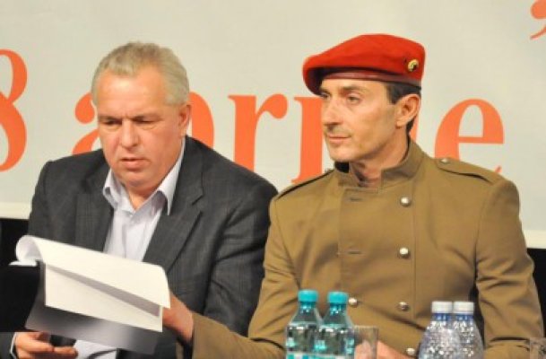 Constantinescu, despre relaţia PSD - PNL: Eu şi domnul Mazăre nu primim indicaţii de la Bucureşti, ci recomandări